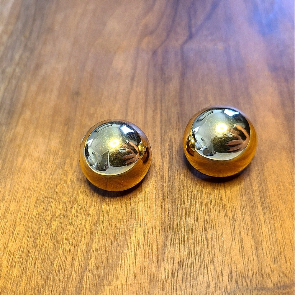 Monet Gold Toned Dome Shaped Clipp on Earrings 70s 80s Vintage Signed